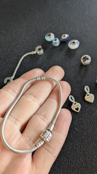 Pulsera y Charms Pandora Plata