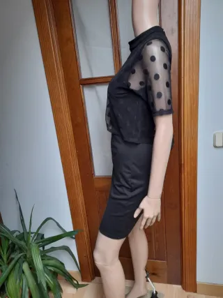 Vestido fiesta ajustado elegante negro