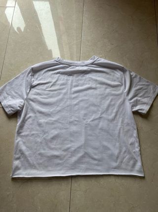 Camiseta blanca FUCK OFF negra