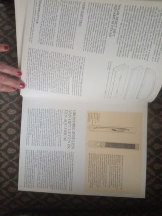 Tirions aquariumboek een handleiding voor houde...