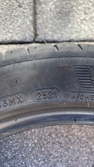 Michelin Pilot Sport 4 225/45 R17
