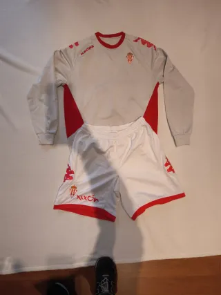 Equipación Kappa Sporting Gijón Talla L