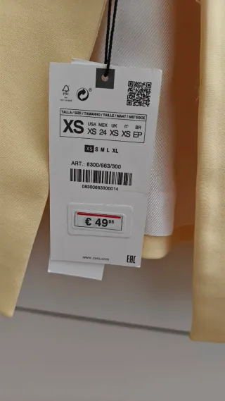 Traje de chaqueta y pantalón Zara amarillo