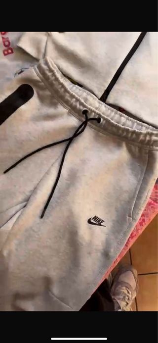 Chándal Nike Tech Gris y Negro