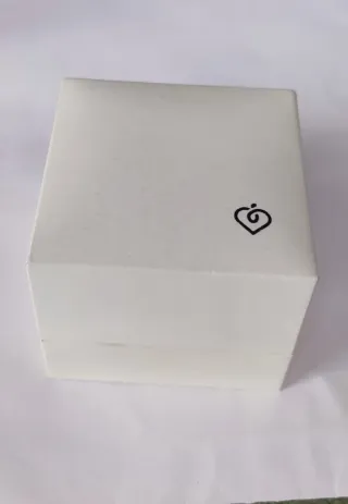 Anillo Oro Blanco 9k con 20 Diamantes Naturales