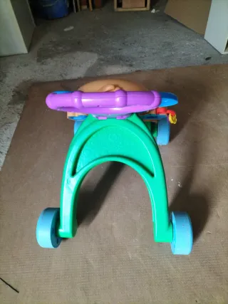 Correpasillos Perro Interactivo Fisher-Price