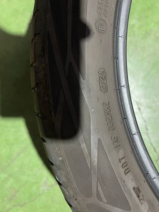 255/45/20 CONTINENTAL