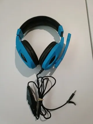 Auriculares GAMEWARE Azules y Negros