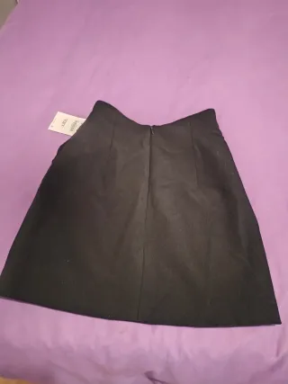 Minifalda Zara negra con nudo