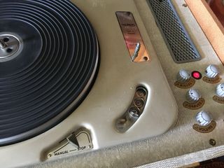 Tocadiscos Thorens TD 180 Maleta