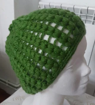 Gorro tejido a mano