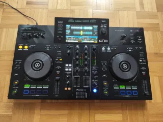 Funda + XDJ-RR Mesa Mezclas Pioneer DJ