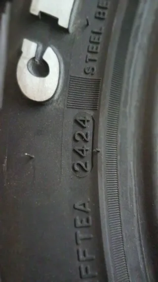 225/60 R18 104T COMFORSER CF110