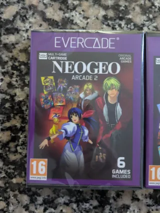NEOGEO Super Pocket Edición Evercade + Cartuchos
