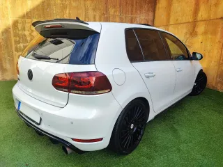 GOLF GTI 6  "EDICIÓN ADIDAS"