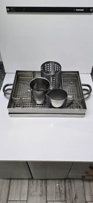 Bandeja metálica Parkside con asas