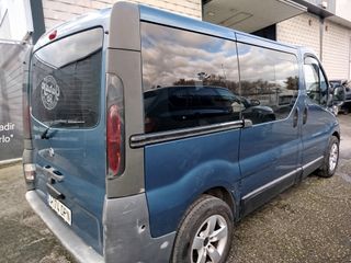 Opel Vivaro 2.5 DCI 2006