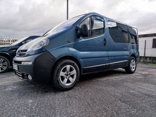 Opel Vivaro 2.5 DCI 2006
