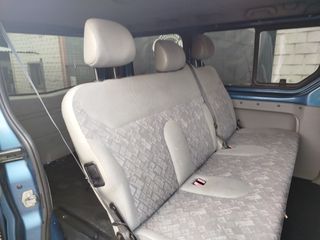 Opel Vivaro 2.5 DCI 2006