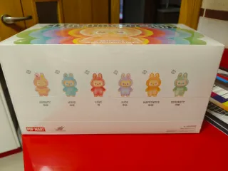 Caja 6 Labubus Big Into Energy