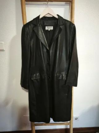 Abrigo de piel ovino 100% natural Windsor negro