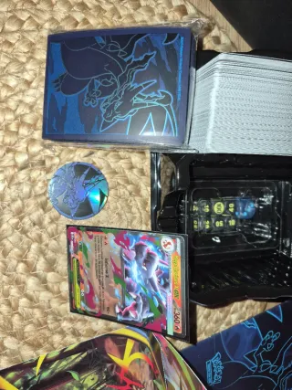 Pokémon ETB Mega Evolution Phantasmal Flames