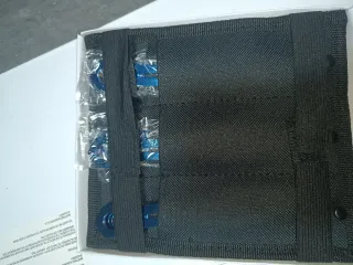 Cuchillos de lanzamiento Albainox azules