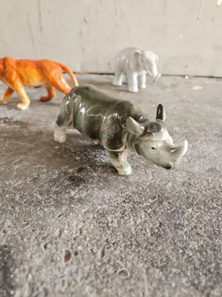 Animales porcelana japonesa