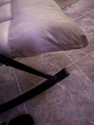 Hamaca beige tela y metal