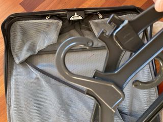 Portatrajes Samsonite gris marengo