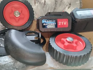 Desbrozadora con 2 baterías