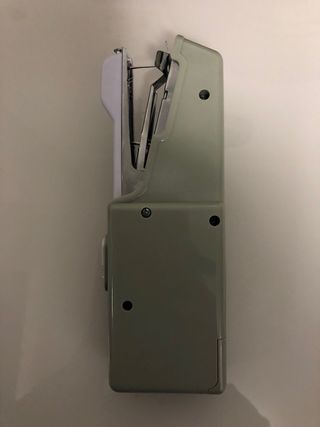 Máquina de coser InnovaGoods Sewket