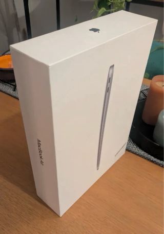 MacBook Air 13 2020 - 80 ciclos de carga