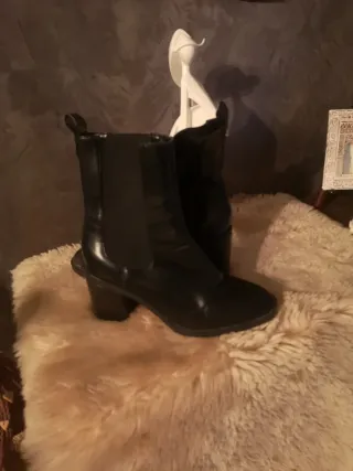 Botines Zara Piel Charol Talla 39