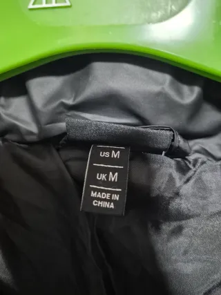 Chaqueta Ellesse acolchada negra hombre