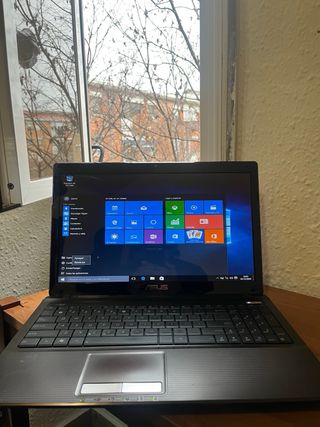 Portátil ASUS K53Z Negro/Plateado