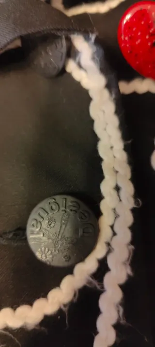 Abrigo desigual talla 44