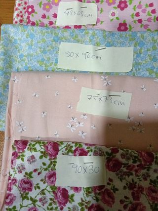 Retales de tela estampada