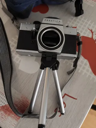 Cámara Praktica LTL Plata y Negra