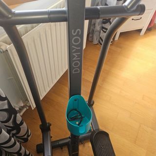 Bicicleta Elíptica Gris y Negra