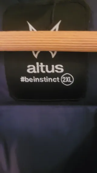 Abrigo ligero acolchado Altus