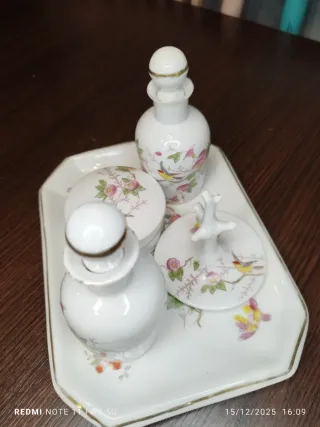 Juego tocador vintage porcelana pájaros