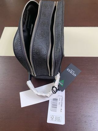 Bolso de mano hombre Guess negro y gris Nuevo