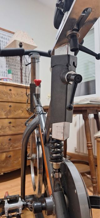 Bicicleta Estática Negra