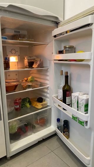 Frigorífico White-Westinghouse con Congelador