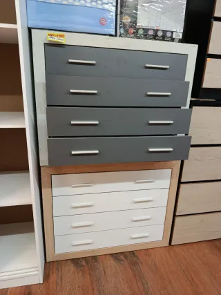 Cómoda ADP Gris y Blanca