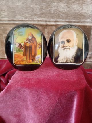 Adornos religiosos esféricos