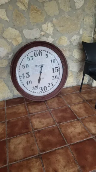 Reloj de pared Factory