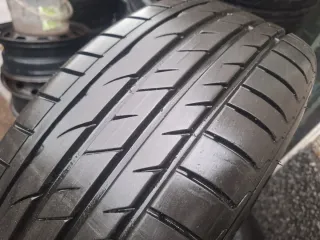 Toyota Corolla moderno - Rueda de repuesto