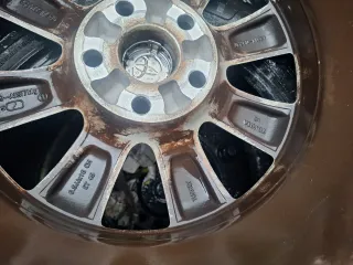 Toyota Corolla moderno - Rueda de repuesto